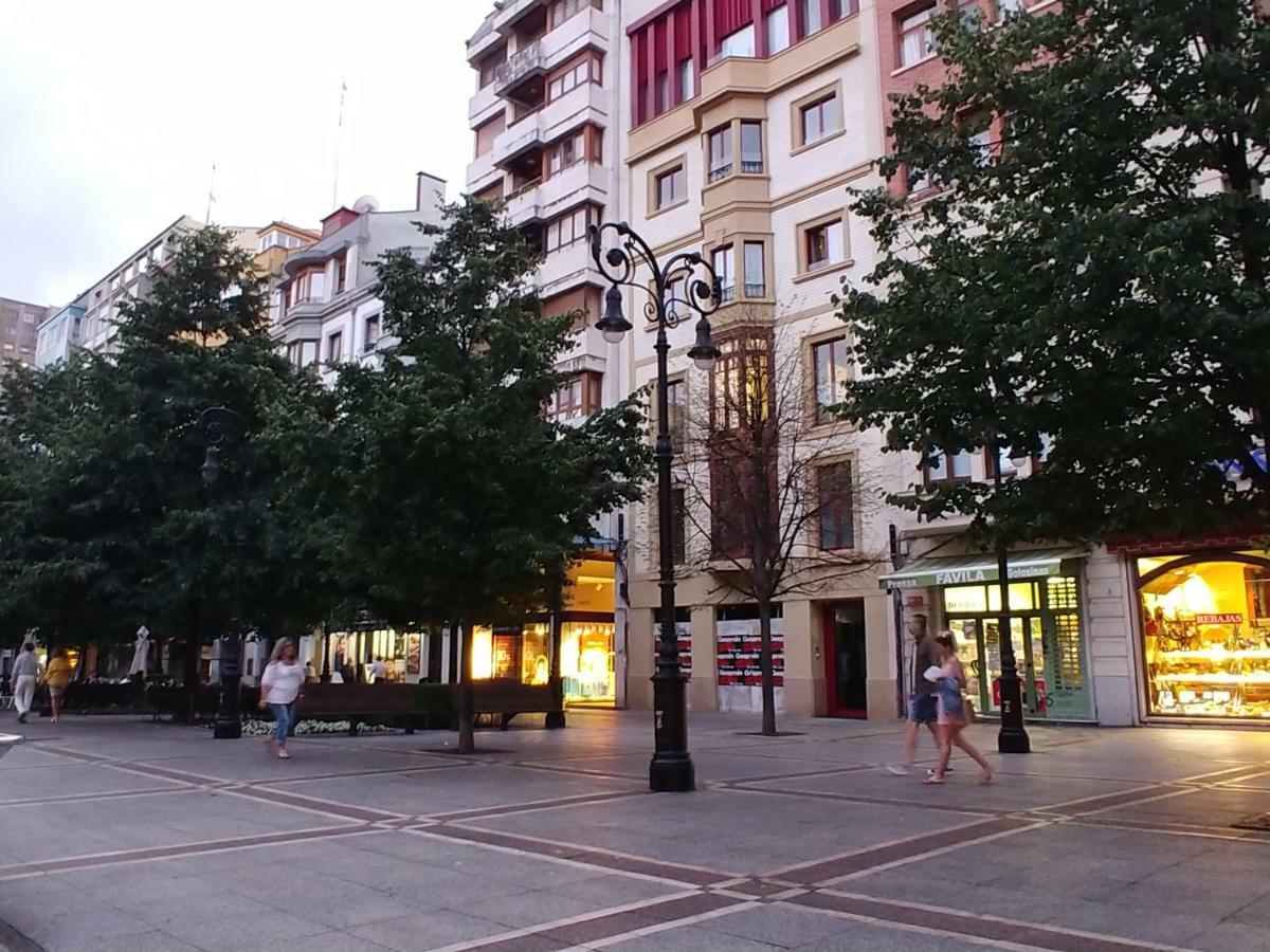 Hogar, A Modo De Hotel Gijón Eksteriør billede